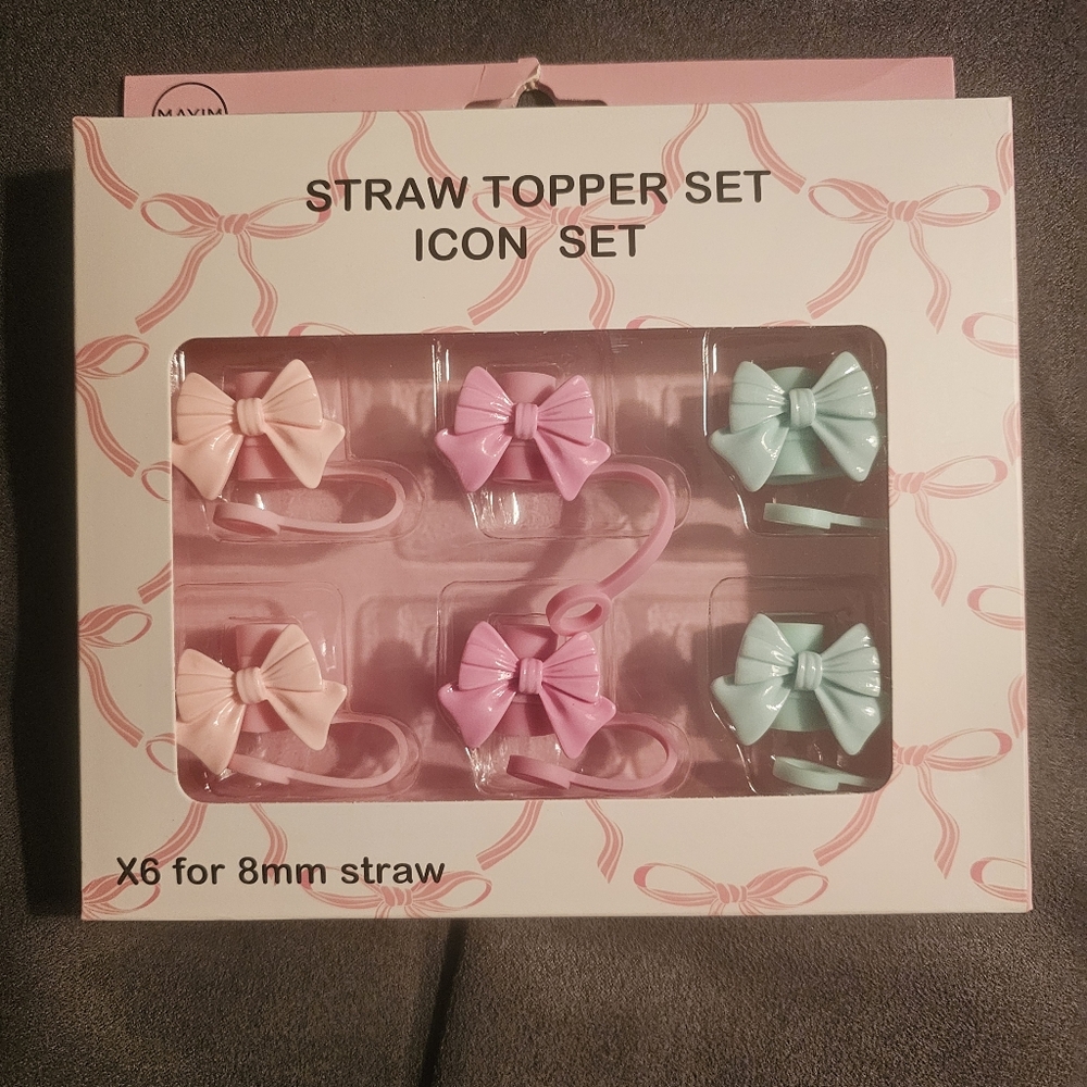 Bow straw toppers